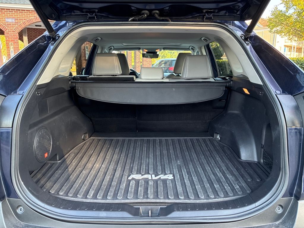 2021 Toyota RAV4 Limited photo 22