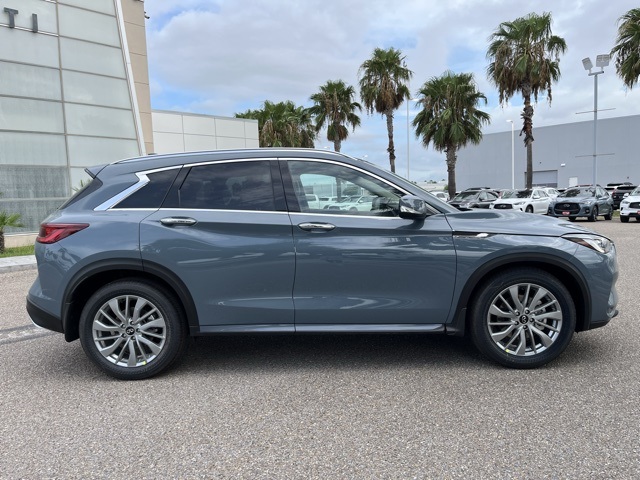 2025 Infiniti QX50 Luxe photo 4