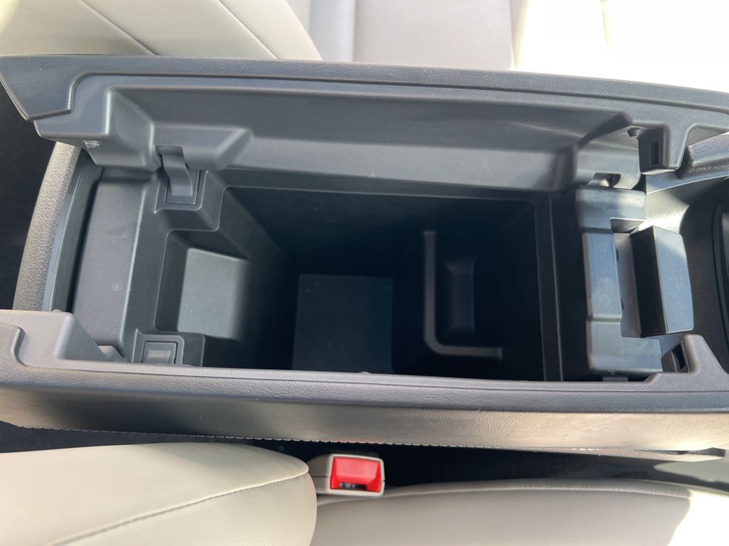 2023 Nissan Rogue SV photo 24