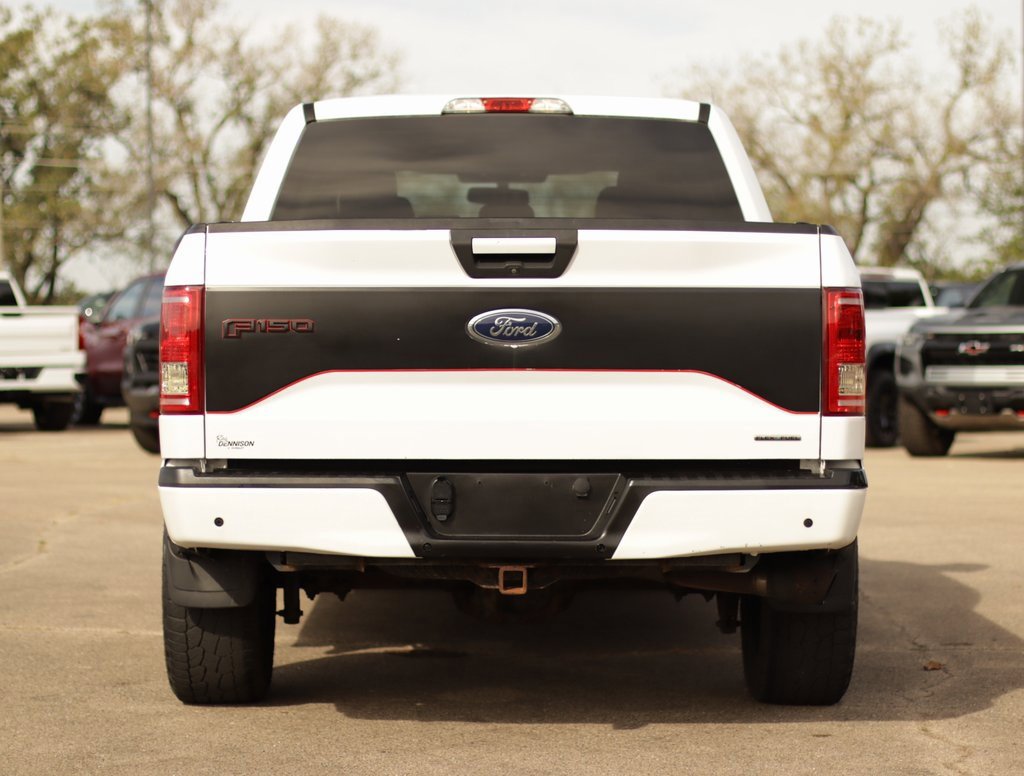 2015 Ford F-150 XLT photo 4