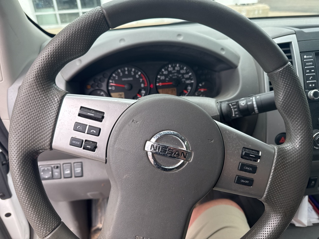2019 Nissan Frontier SV photo 5