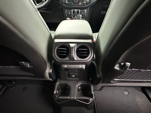 2025 Jeep Gladiator Mojave photo 31