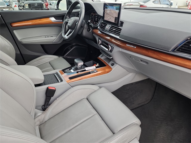 2021 Audi Q5 55 Prestige Premium photo 16