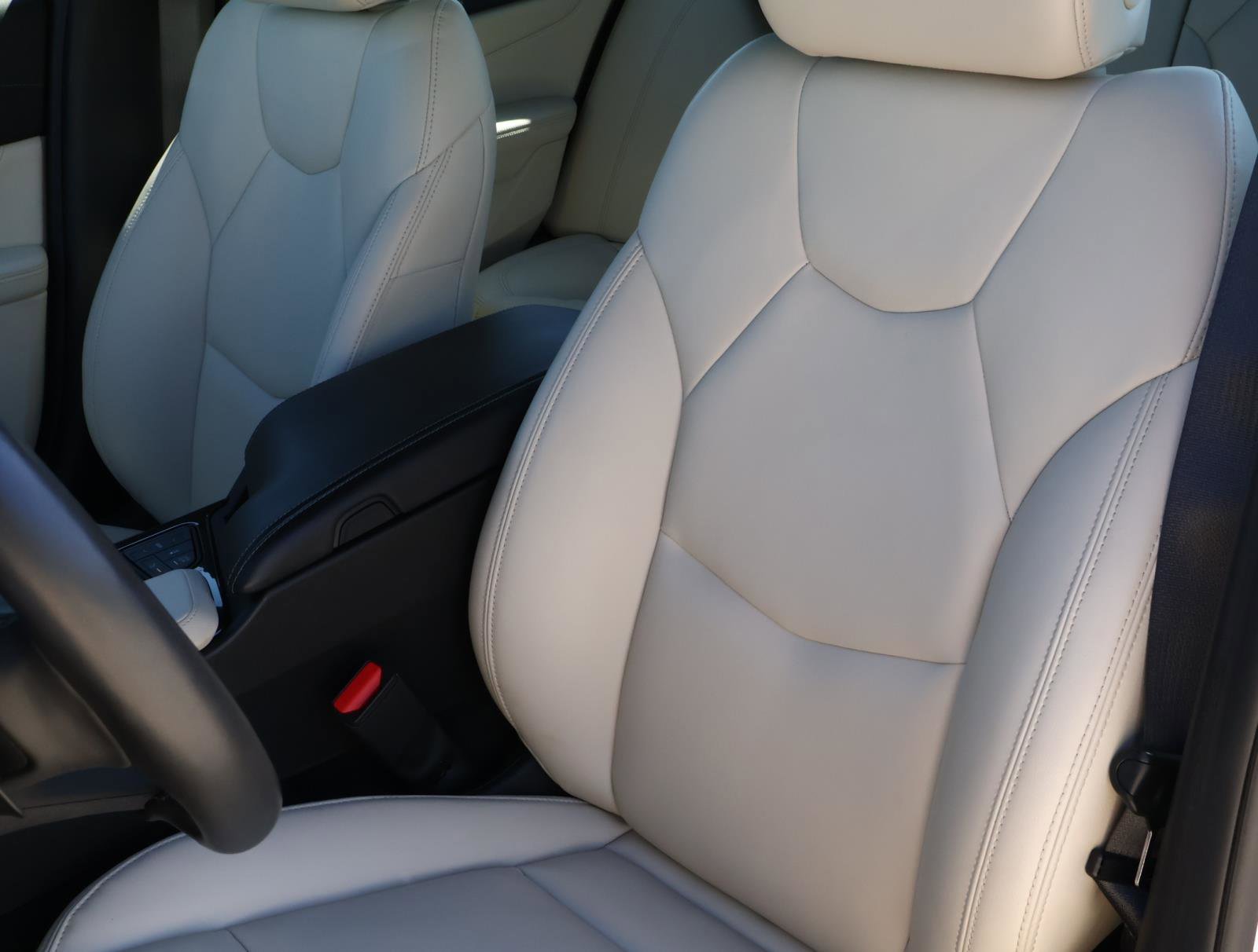 2024 Cadillac CT5 Luxury photo 16