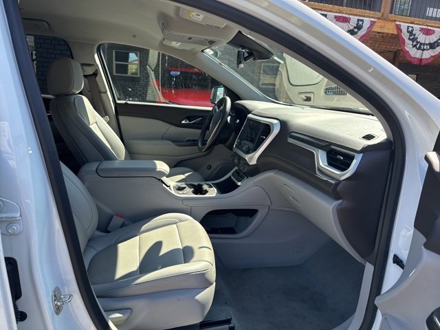 2023 Gmc Acadia SLT photo 16