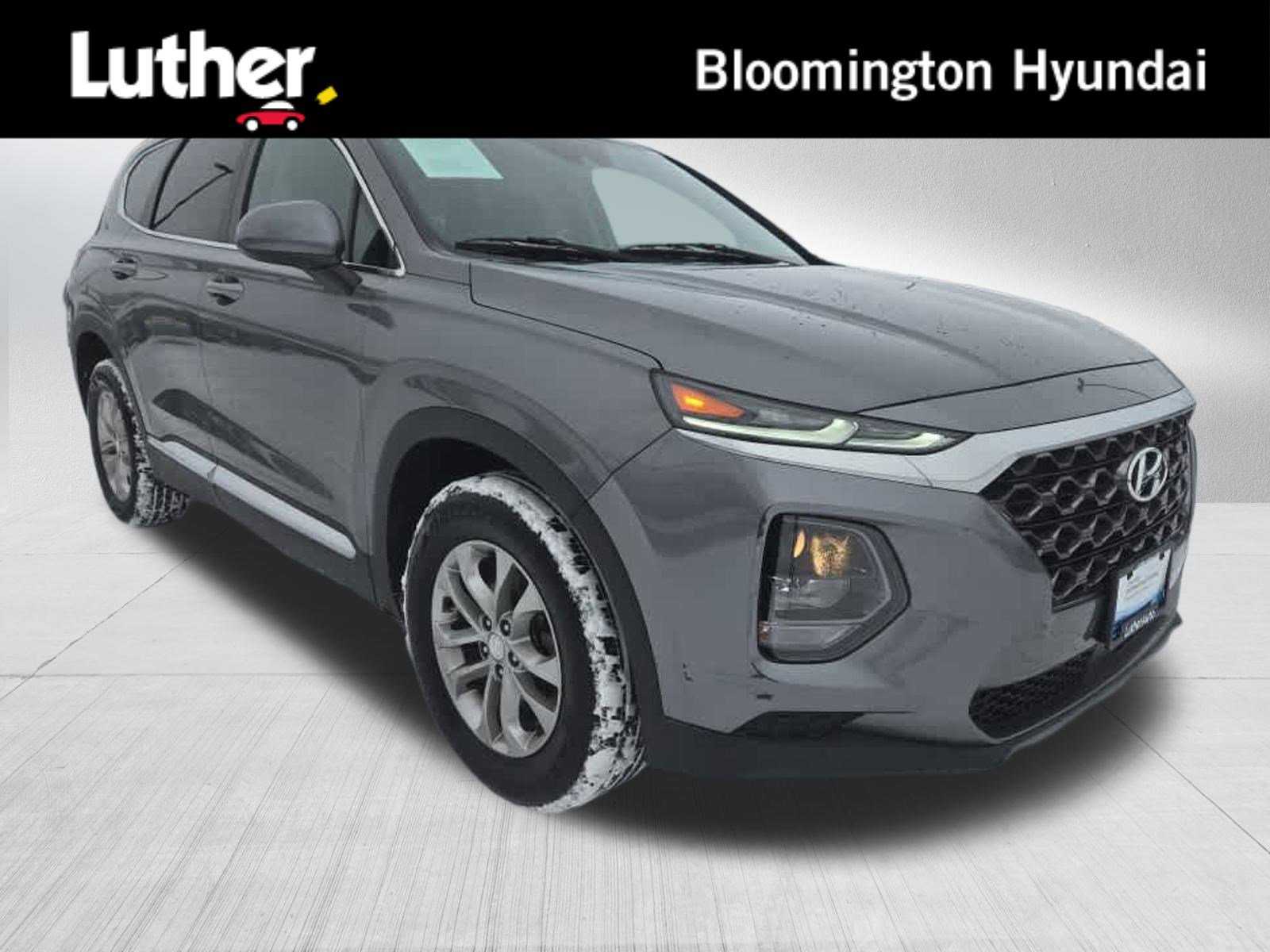 2019 Hyundai Santa Fe SE's photo