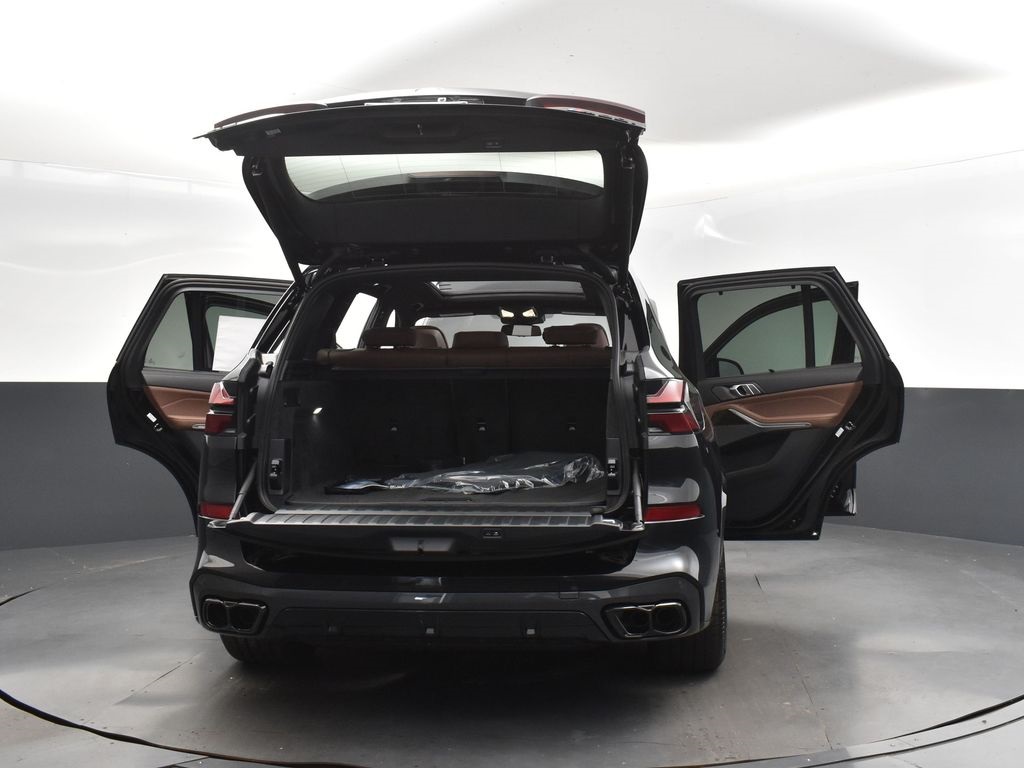 2026 Bmw X5 M60i photo 50