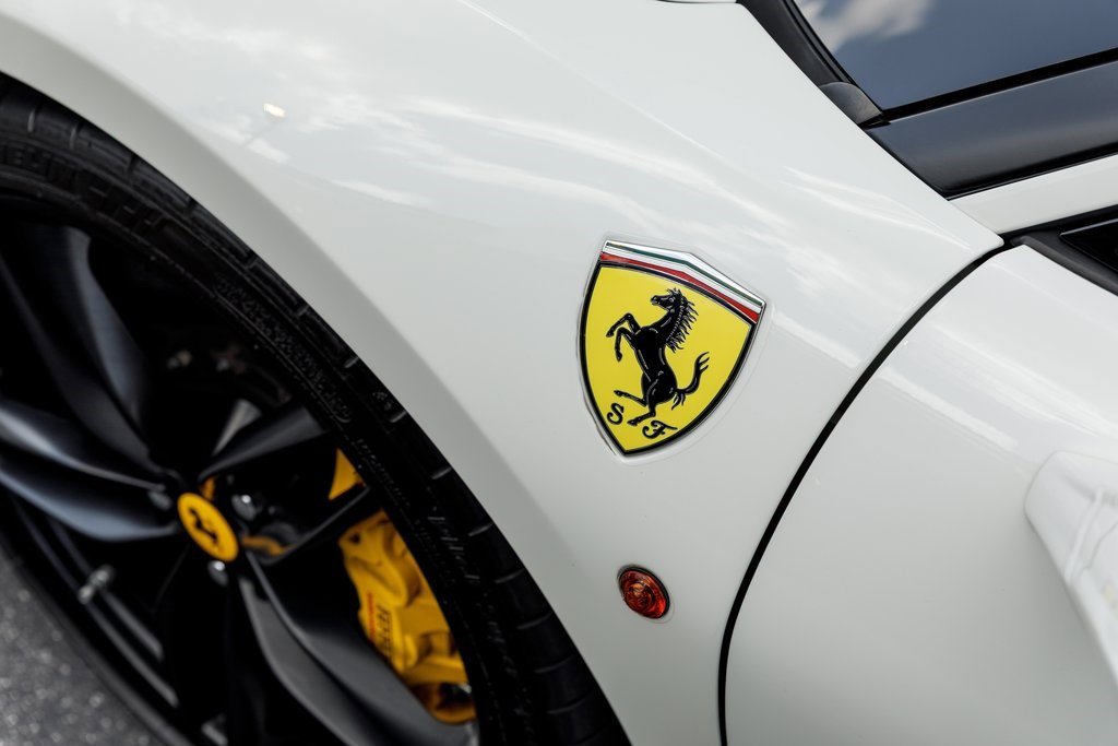 2019 Ferrari 488 GTB photo 17