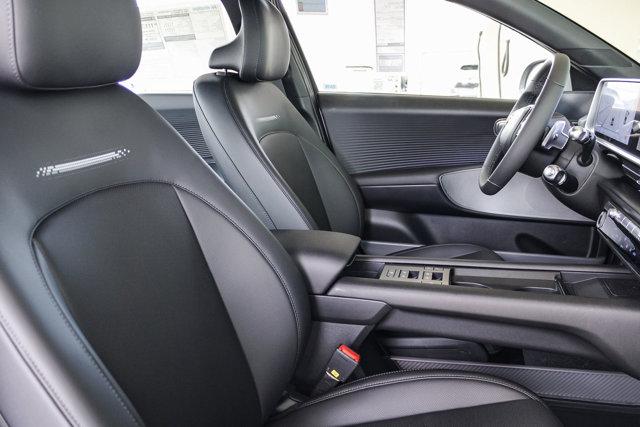 New 2025 Curated Silver Hyundai SEL image 44