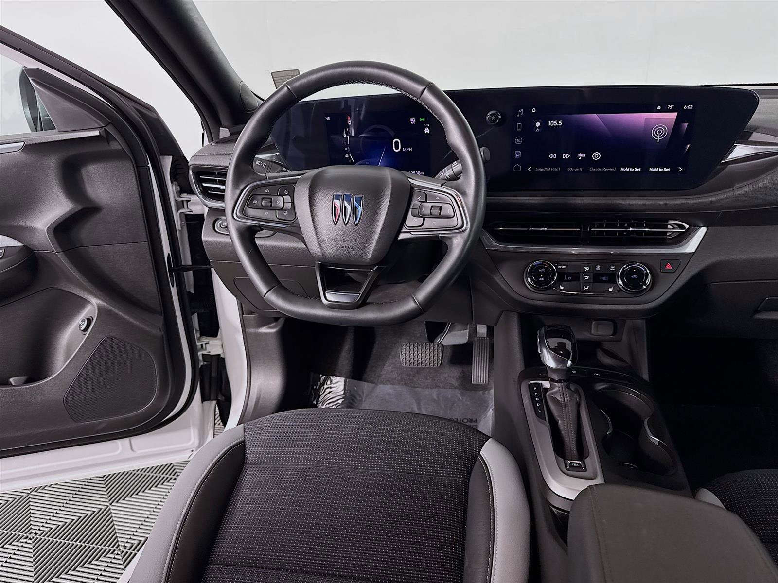 2024 Buick Envista Preferred photo 19