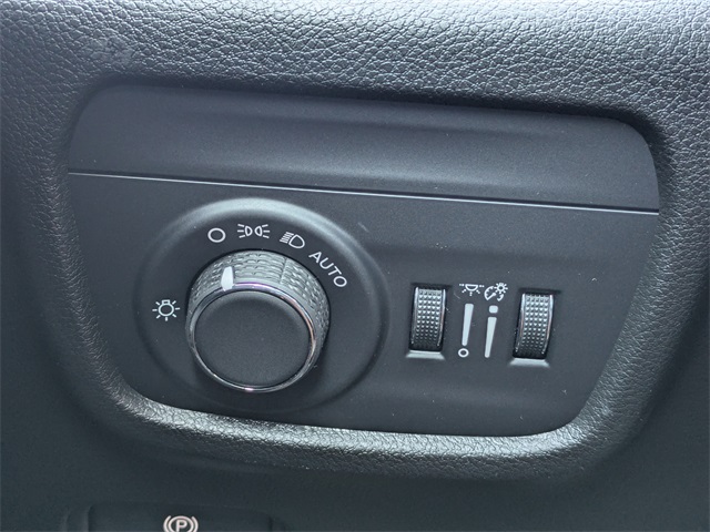 2025 Jeep Grand Cherokee Altitude X photo 26