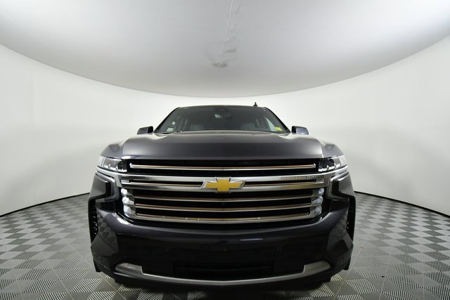 2024 Chevrolet Suburban High Country photo 4