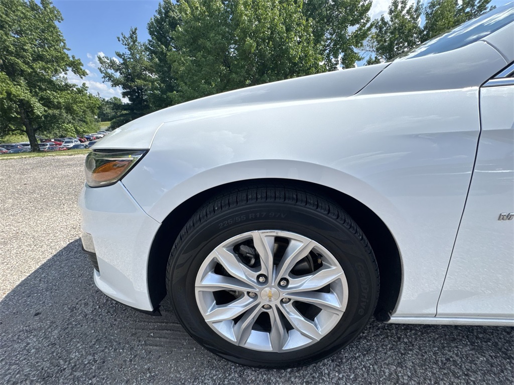 2023 Chevrolet Malibu 1LT photo 9