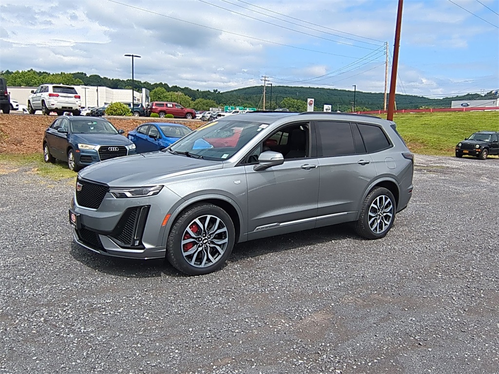2023 Cadillac XT6 Sport photo 7