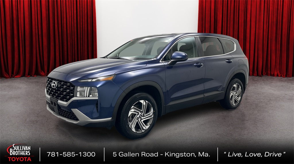 2022 Hyundai Santa Fe SE's photo