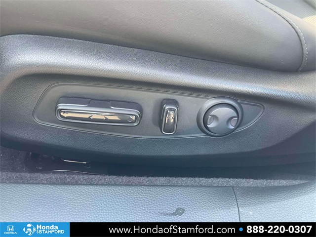 2025 Honda Accord Hybrid Touring photo 17
