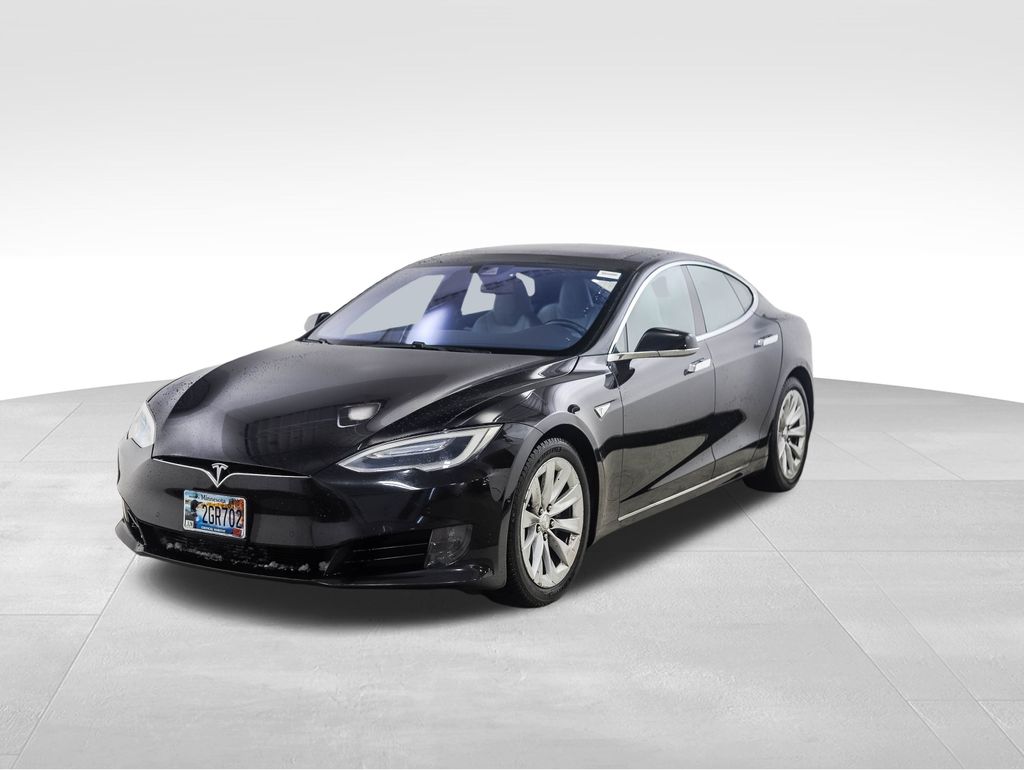 2016 Tesla Model S's photo