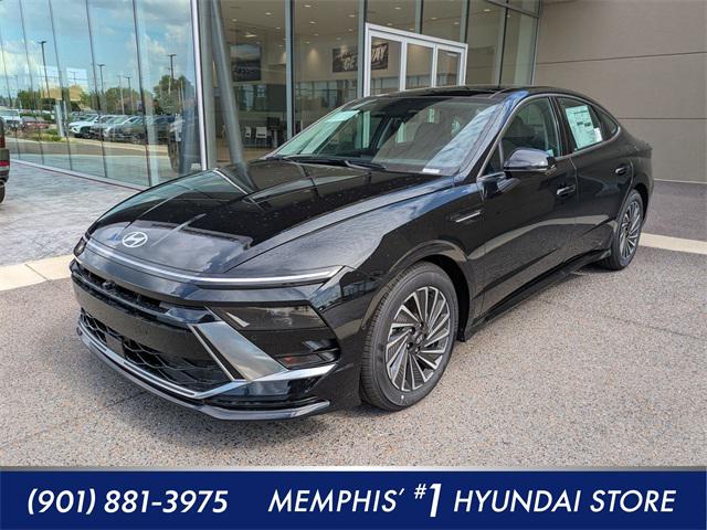 2025 Hyundai Sonata Hybrid Limited's photo
