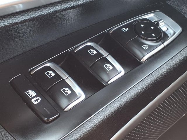 2022 Kia Telluride S photo 21