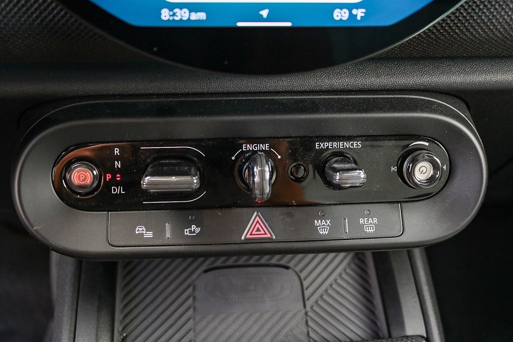 2025 Mini Cooper S ALL4 photo 18