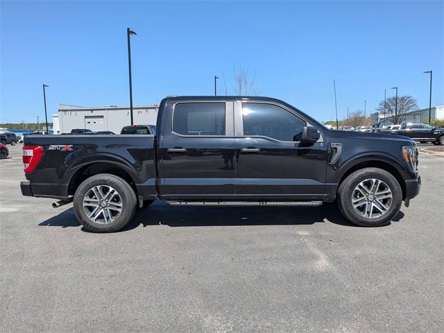 2023 Ford F-150 XL photo 3