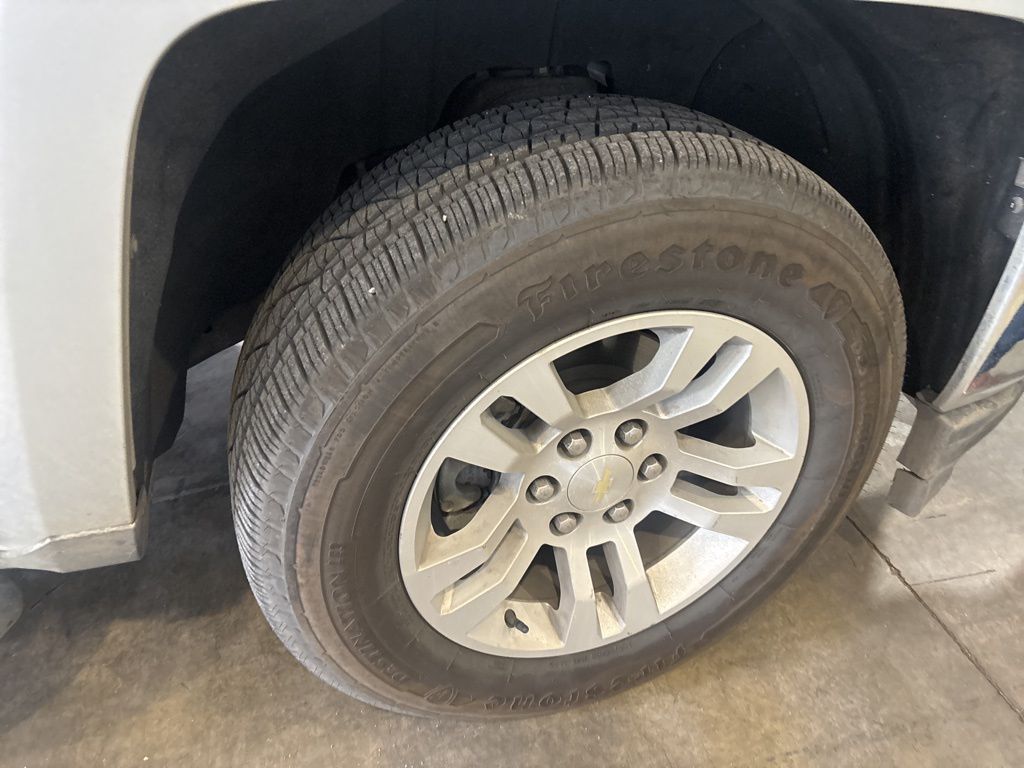 2019 Chevrolet Silverado 1500 LT photo 13
