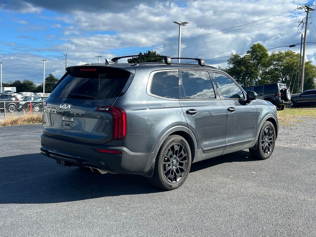 2022 Kia Telluride SX photo 3