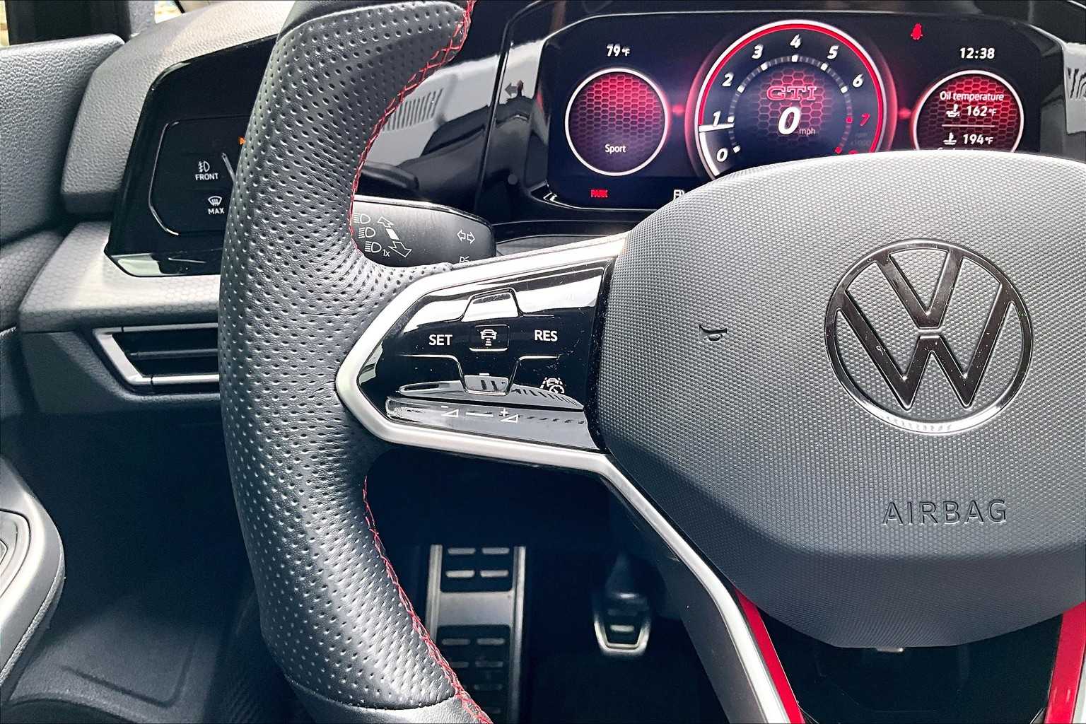 2024 Volkswagen Golf GTI 380 S photo 23