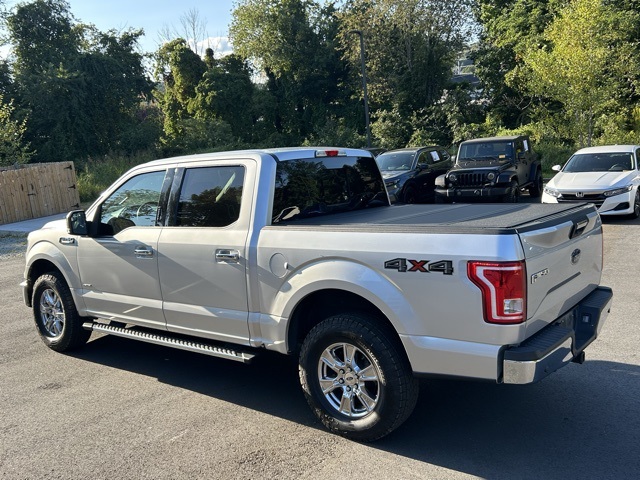 2017 Ford F-150 XLT photo 7