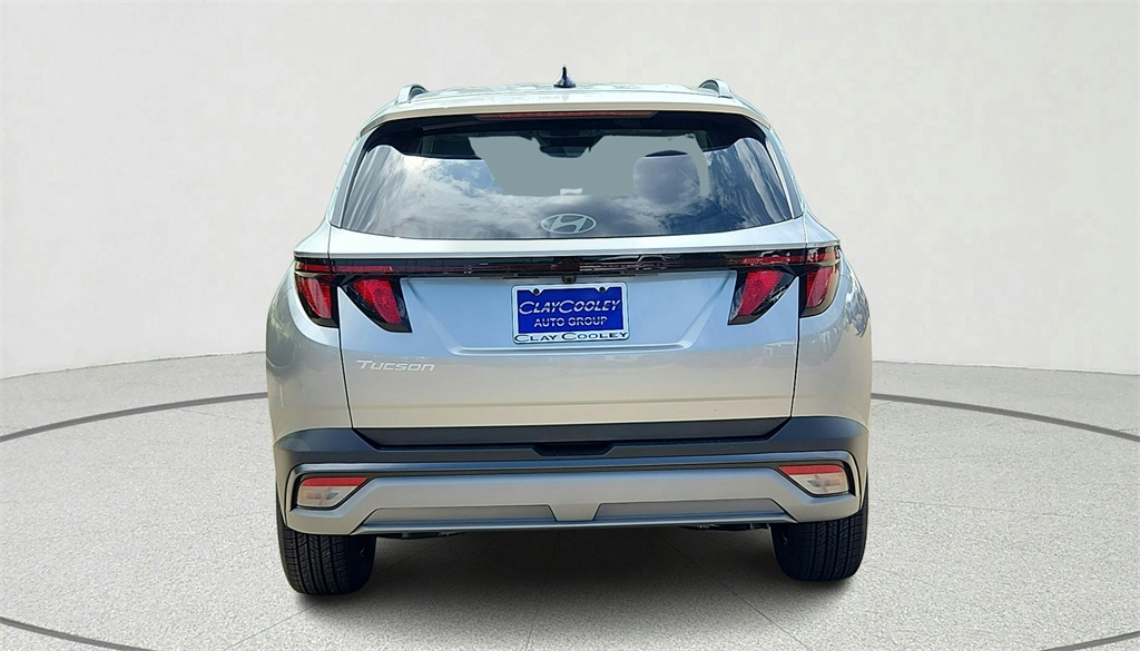 2025 Hyundai Tucson SEL photo 16