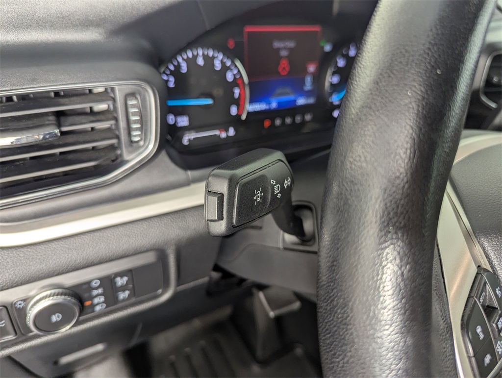 2020 Ford Explorer XLT photo 16