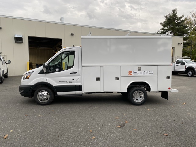 2025 Ford Transit photo 4