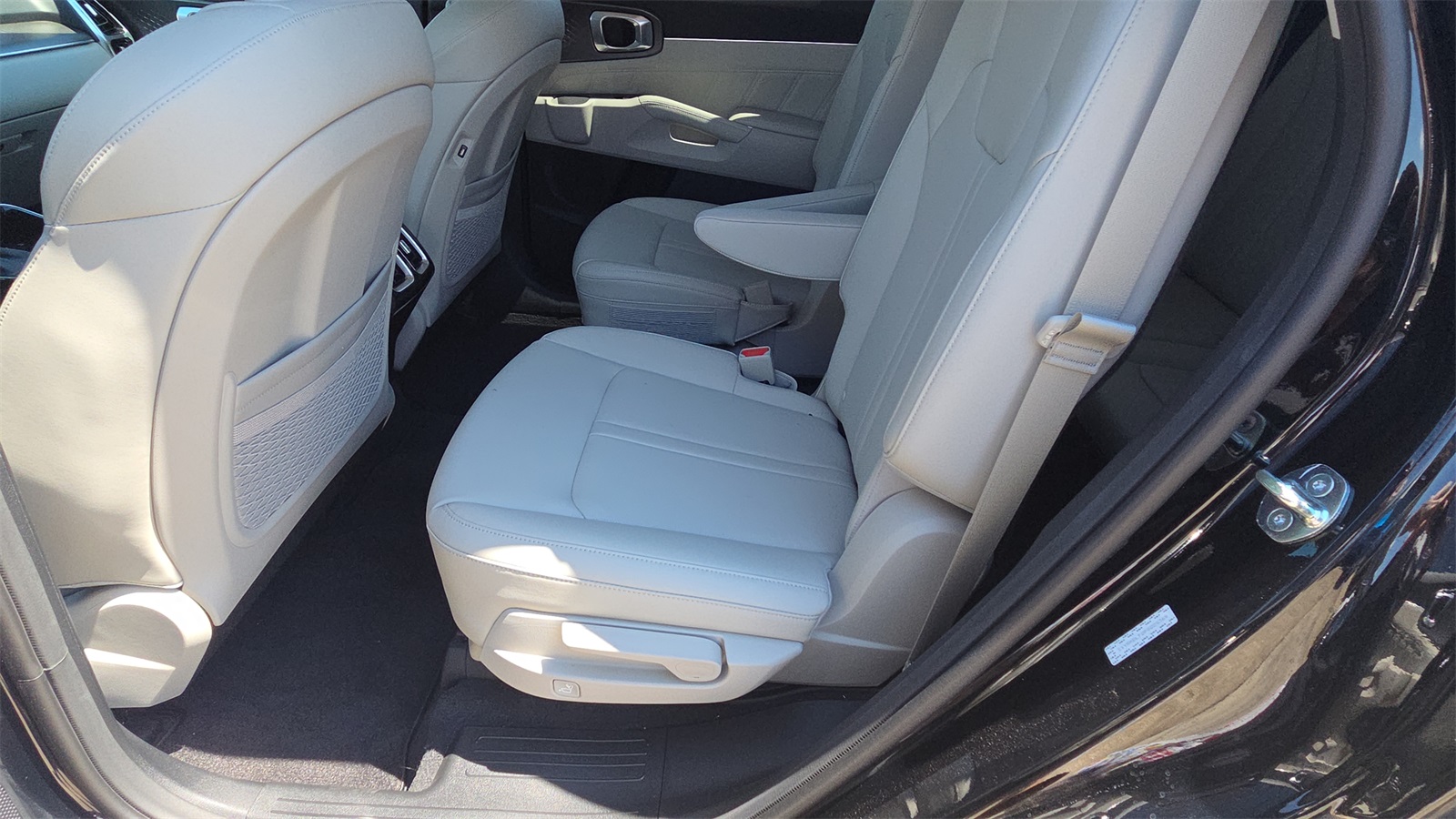 2023 Kia Sorento SX photo 19