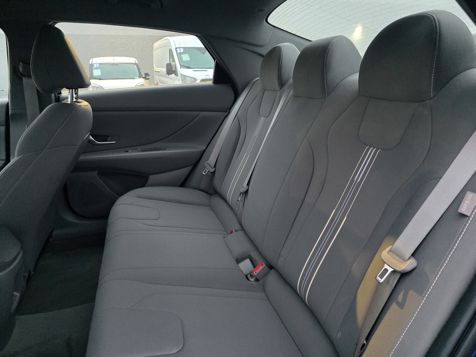 2024 Hyundai Elantra SEL photo 13
