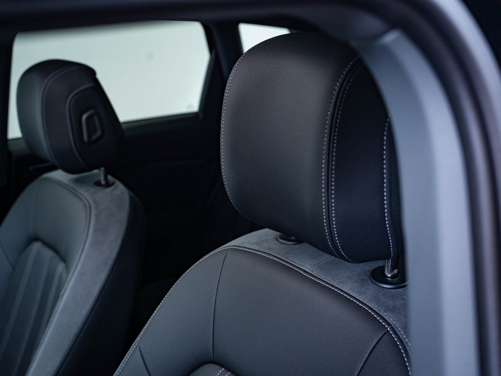 2024 Audi Q4 E-tron Premium Plus photo 20