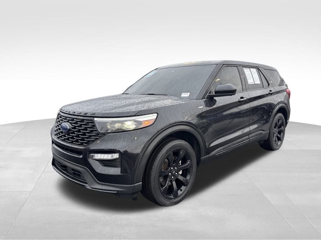 2022 Ford Explorer ST-LINE's photo