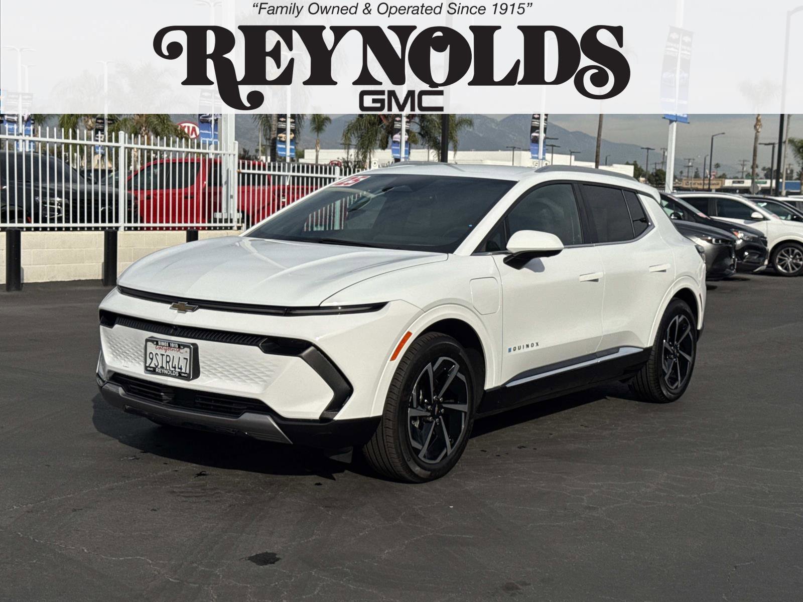 2025 Chevrolet Equinox EV LT's photo