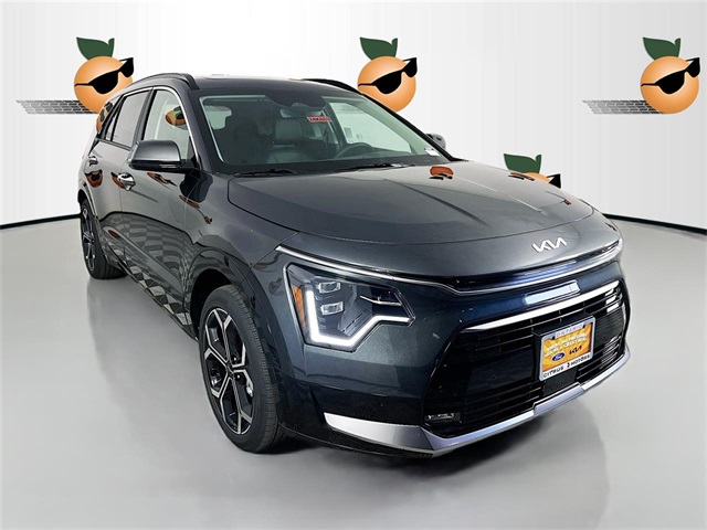 2024 Kia Niro SX Touring's photo