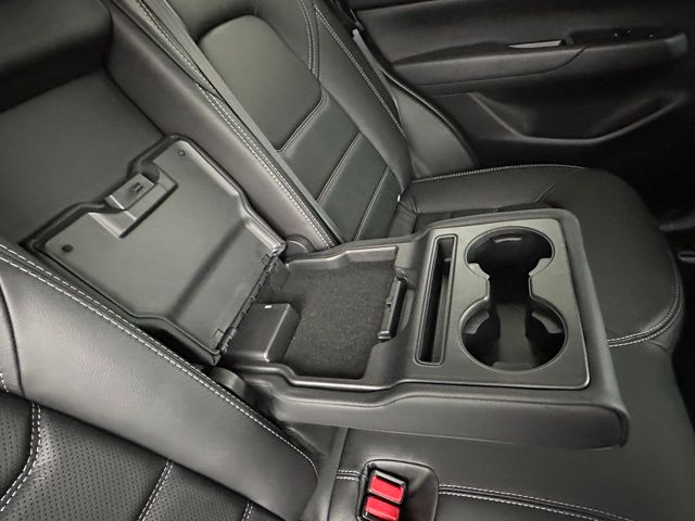 2025 Mazda CX-5 2.5 S Preferred photo 31
