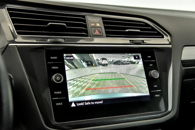 2022 Volkswagen Tiguan SEL Premium R-Line photo 15