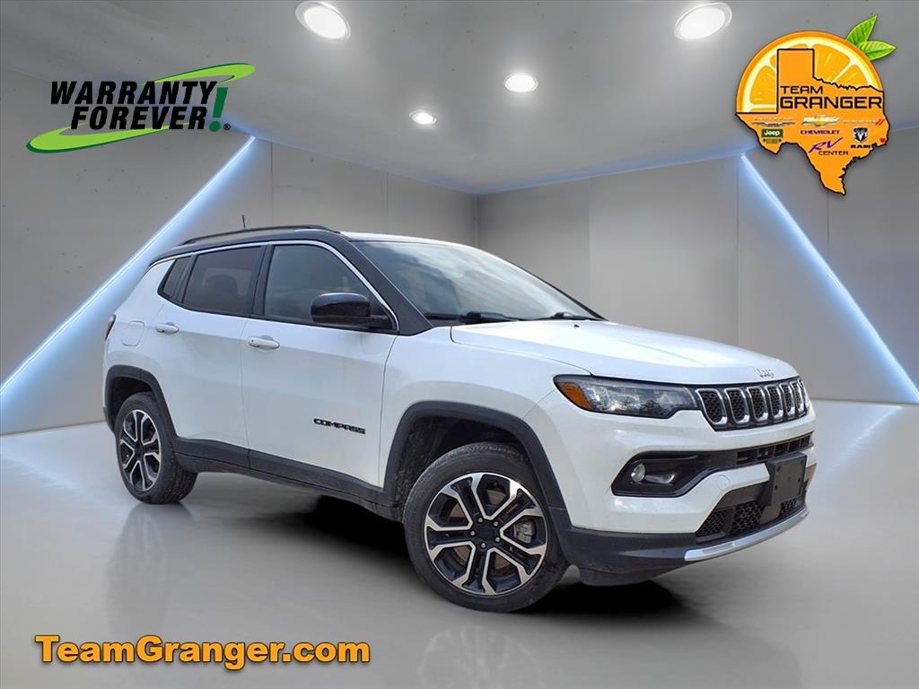 2023 Jeep Compass Limited's photo