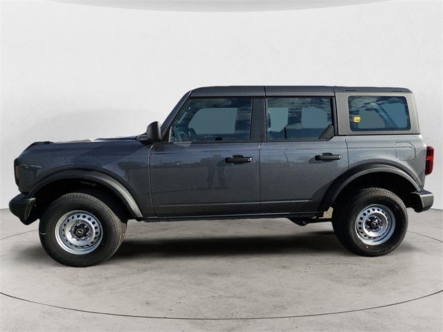 2025 Ford Bronco Base photo 2