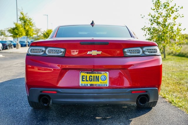 2016 Chevrolet Camaro 1LT photo 24