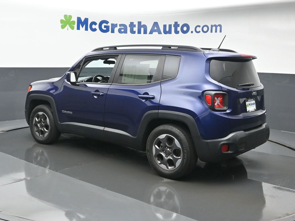 2016 Jeep Renegade Latitude photo 16
