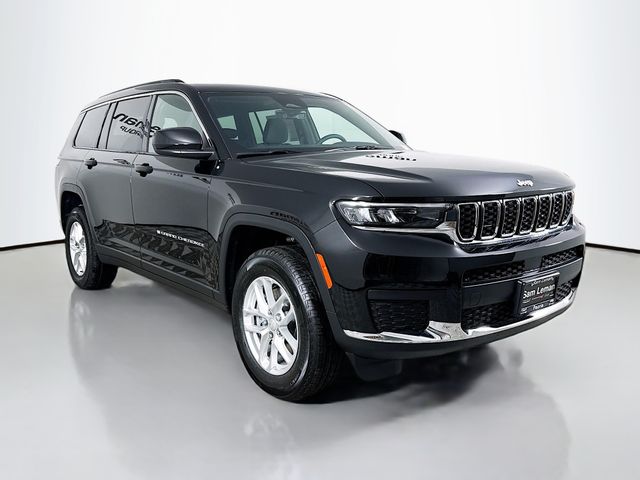 2025 Jeep Grand Cherokee L Laredo's photo