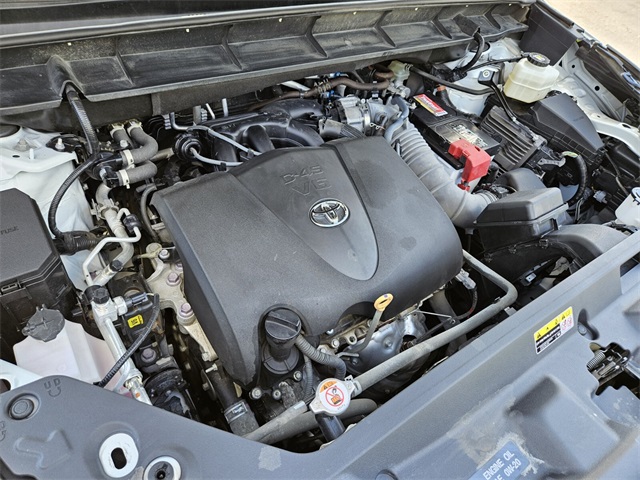 2022 Toyota Highlander XLE photo 16