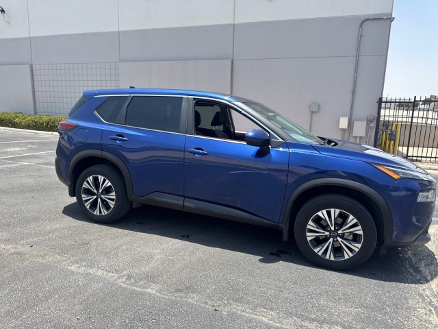 Used 2023 Caspian Blue Metallic Nissan SV image 10