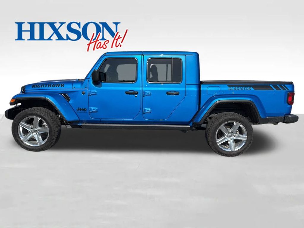 2024 Jeep Gladiator photo 8