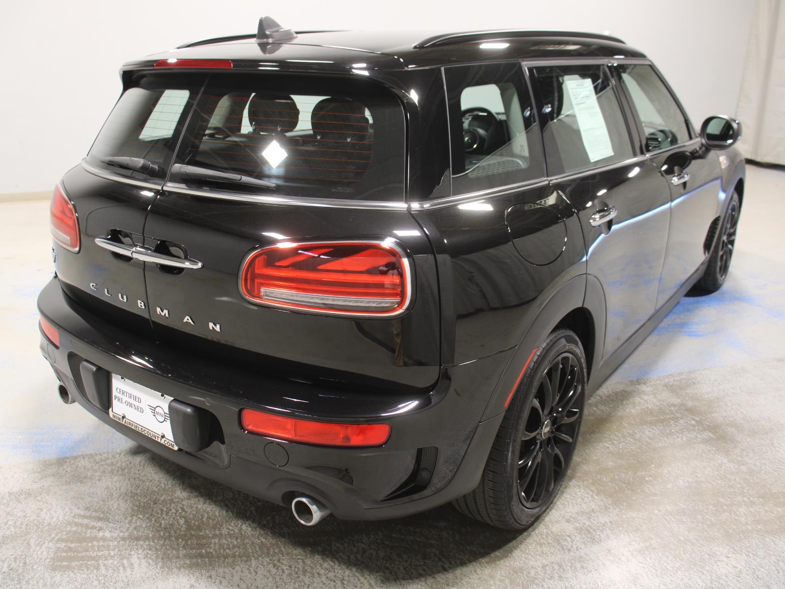 2022 Mini Clubman Base S ALL4 photo 6