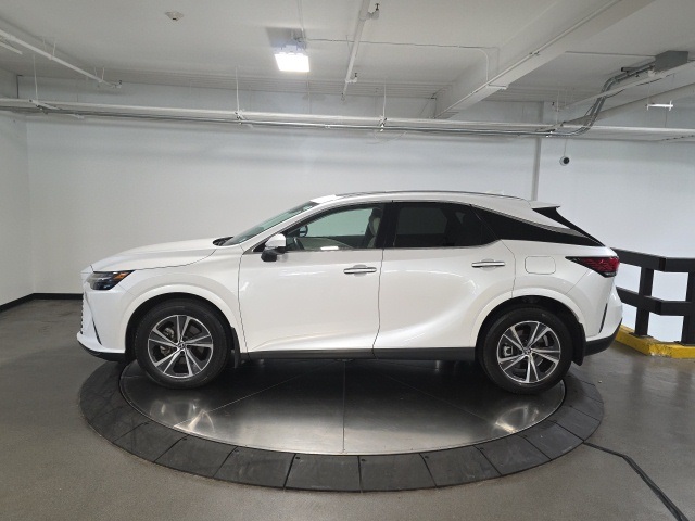 2023 Lexus RX 350 Premium photo 3